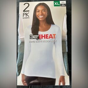 32 Degrees Heat Women's 2-Pack Long Sleeve Scoop Neck Tee, White/HT. Green, XL